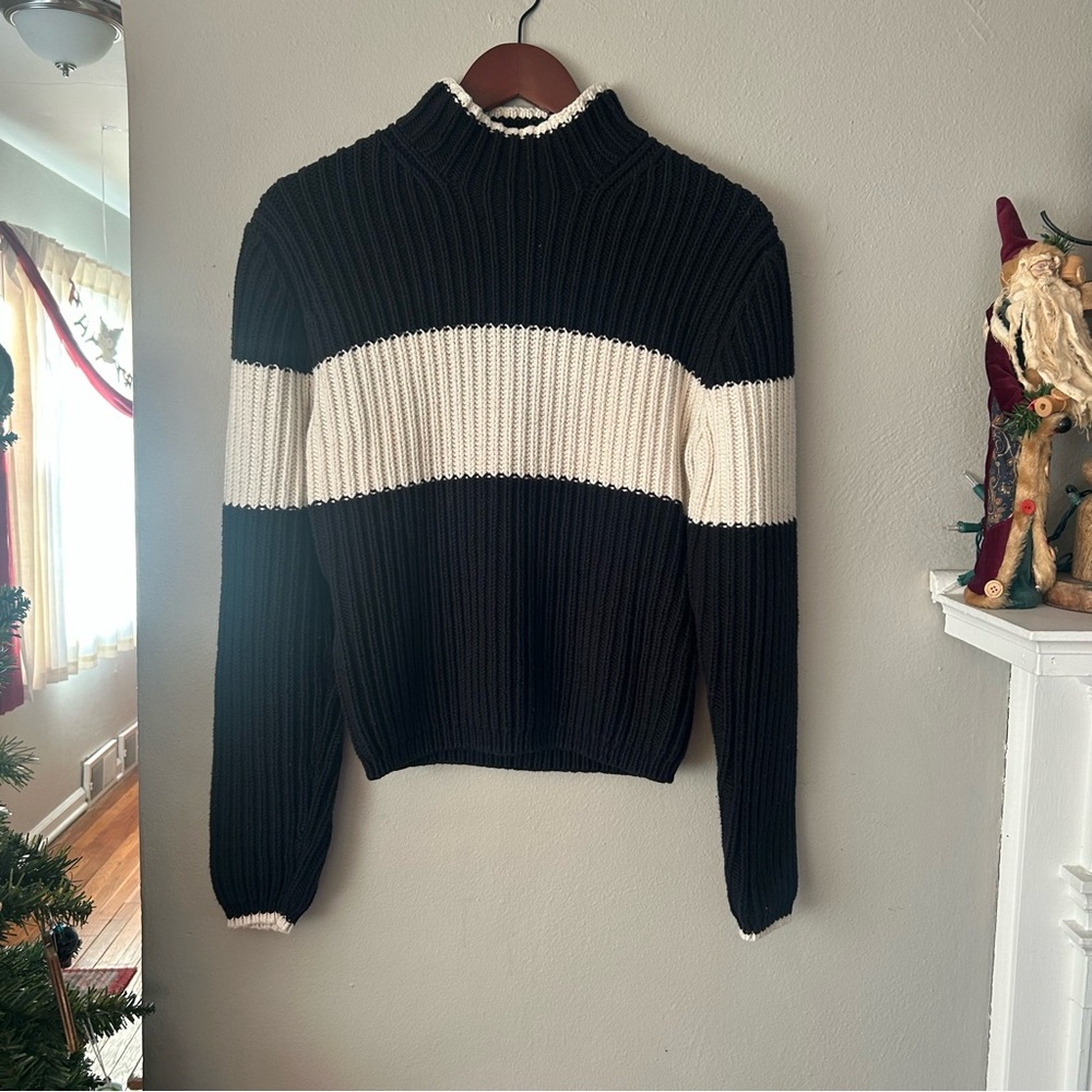 🔥 VINTAGE Tommy Hilfiger Black & Cream Striped Sweater L